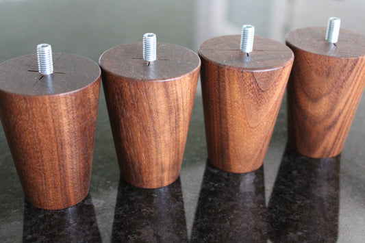 conical Meranti furniture legs set