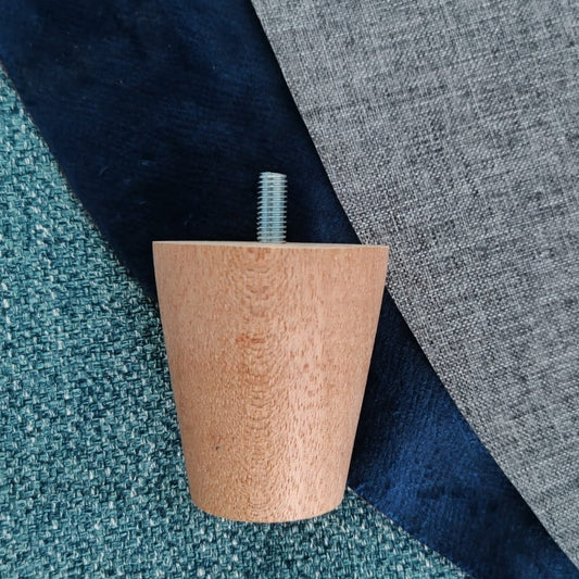 Conical beech wood furniture legs set low