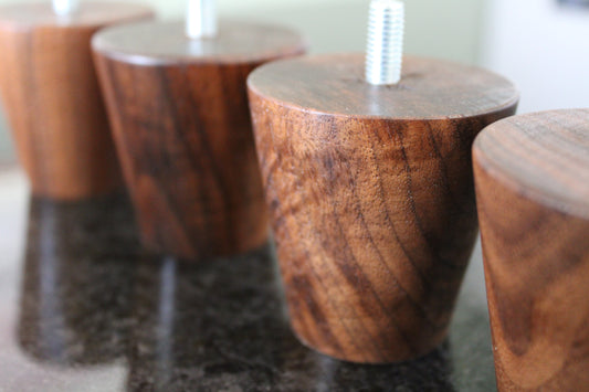 Walnoothout meubelpoten set laag